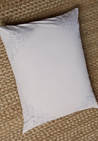 Lily Bed Pillow