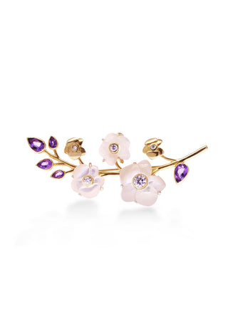 Gorgeous brooch in silver, gold plated and made in exotic flower shape in seashell, coloured stone to match your grace.