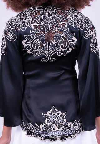 Latoya Kebaya