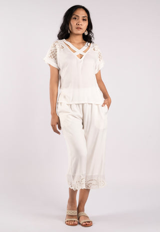 Casual Women White Pant with Lace Embroidery