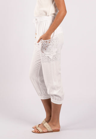 Uluwatu Balinese Lace Embroidery Slim Capri Pant White