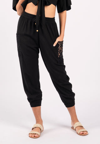 Ladies Elastic Waist Capri Pant Black